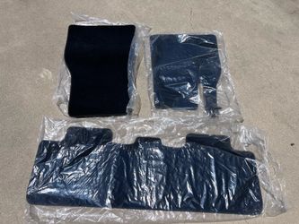 New OEM 2026Tesla Model Y floor mats