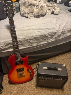 Epiphone Special II Model Electric Guitar w/ Amp + Case