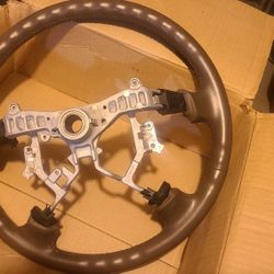 1st Gen. Tundra Limited Leather Steering Wheel. 