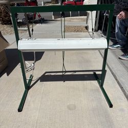 Jump Start Seed Starter Light