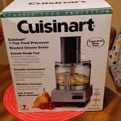 Cuisanart Food Processor 