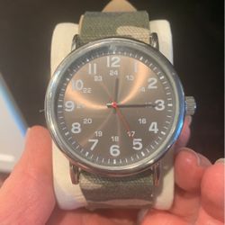 HUGE CAMO WATCH