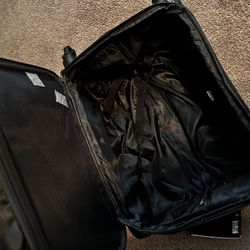  New! Weekend Traveler Suitcase 