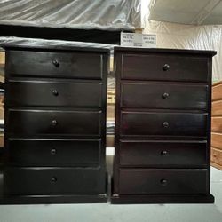 Five Drawers Dresser With Rails 
