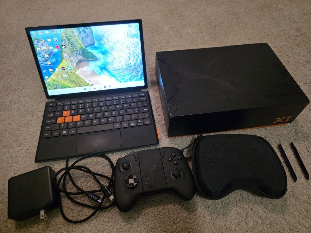 OneXPlayer X1 10.95" 2TB 32GB 8840U