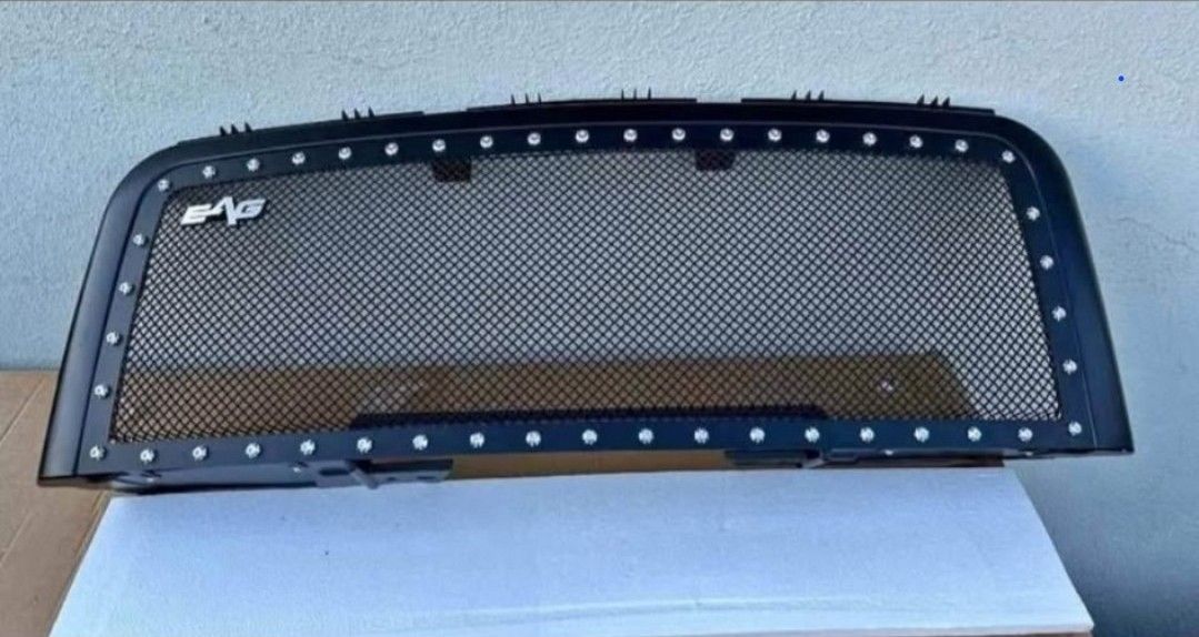 07-14 Gmc Sierra 2500HD 3500HD Grille Parilla