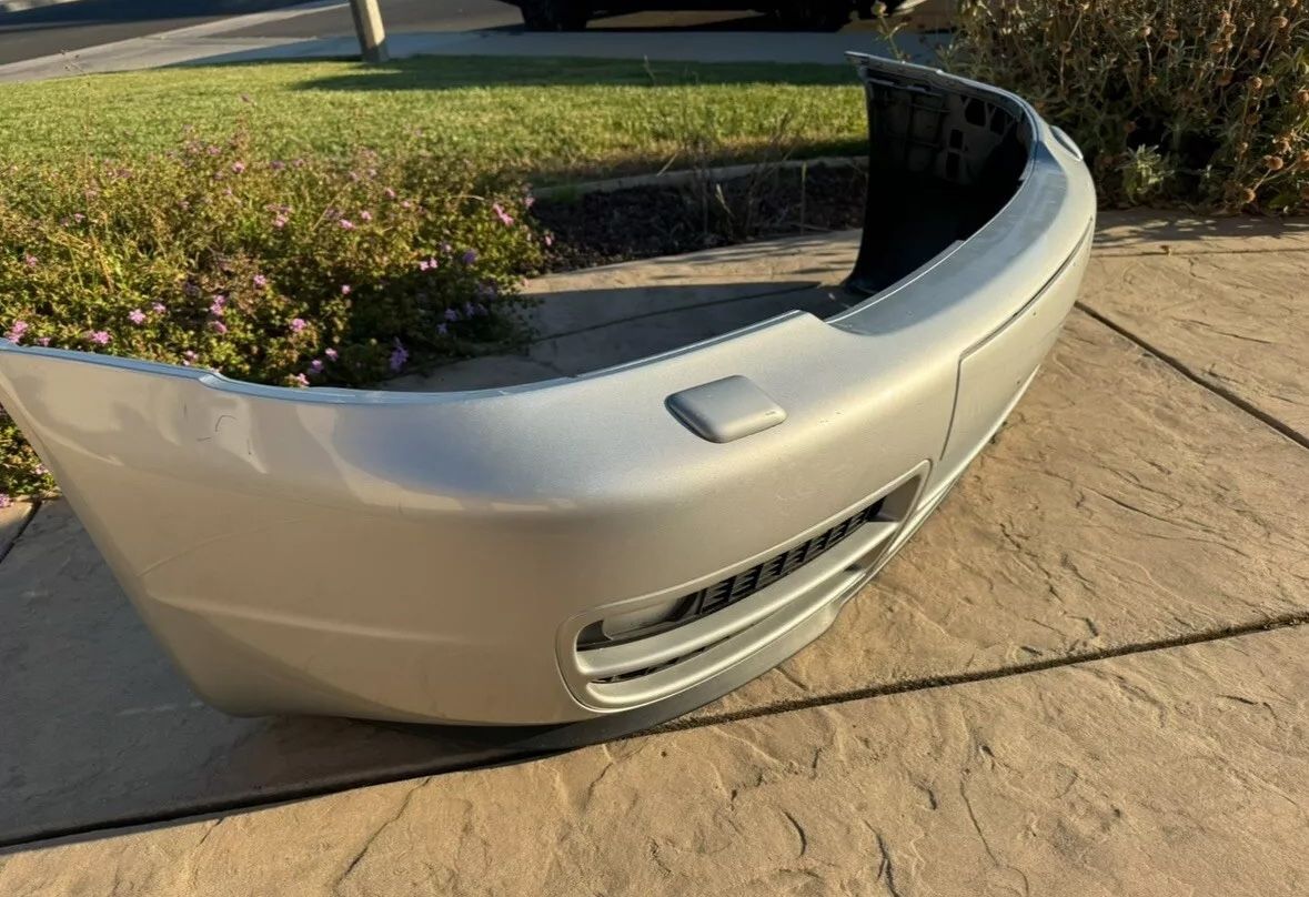 1996-2001 OEM Audi B5 A4/S4 Front Bumper Cover Silver LY7W Complete