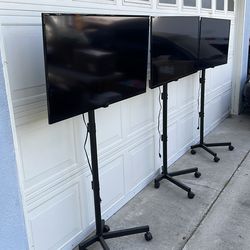 Tv with stand 42’ “insignia”