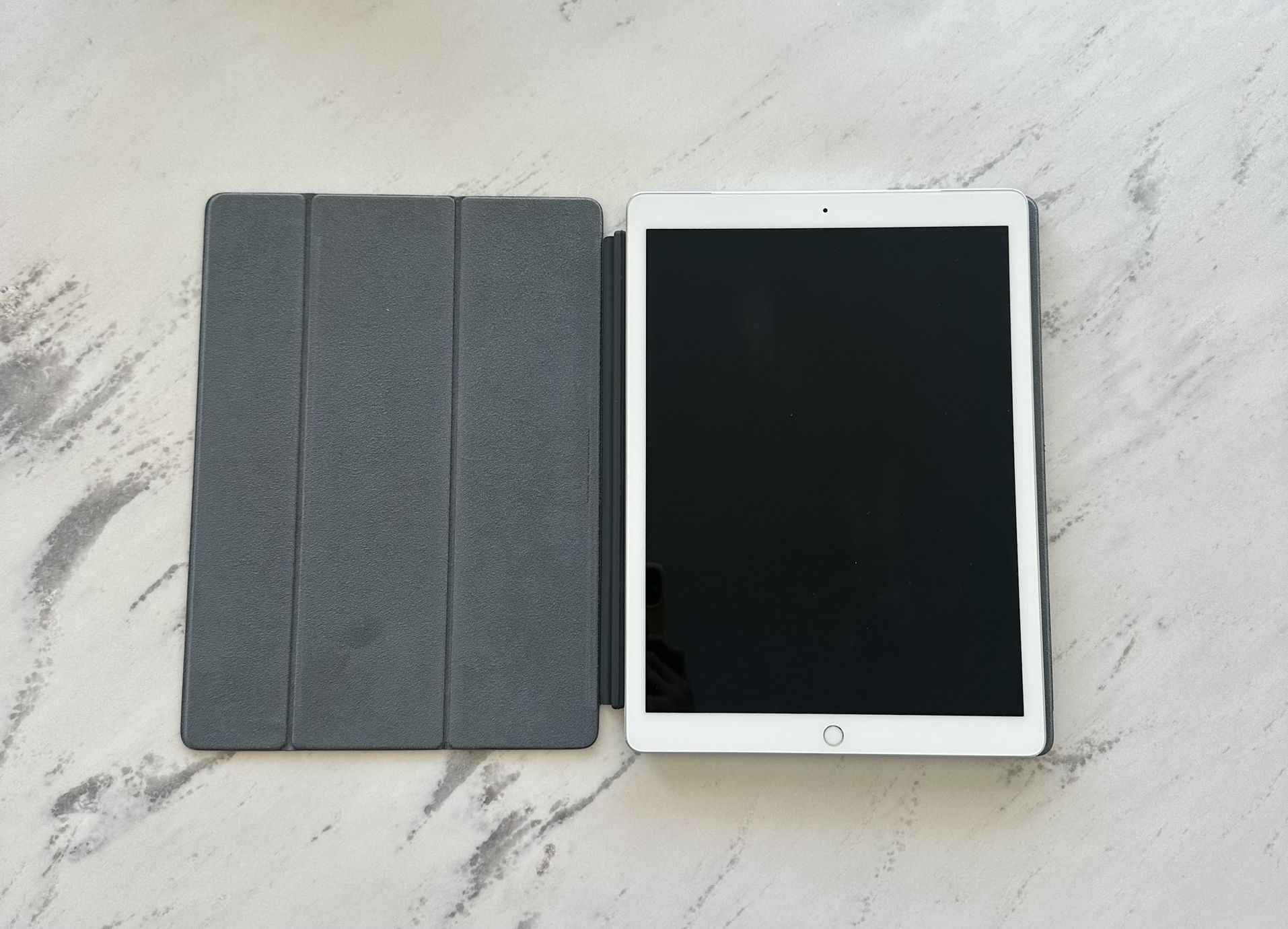 Apple iPad Pro 12.9-inch Wi-Fi+Cellular 256 GB, Needs New Battery, Box Included