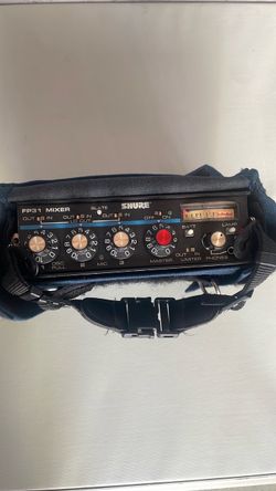 Shure FP31 mixer for mics proffesional