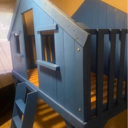 Kids House Bed