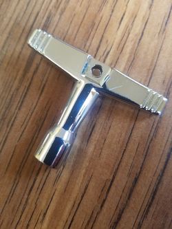drum tuning key