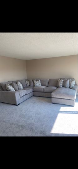 Sectional couch