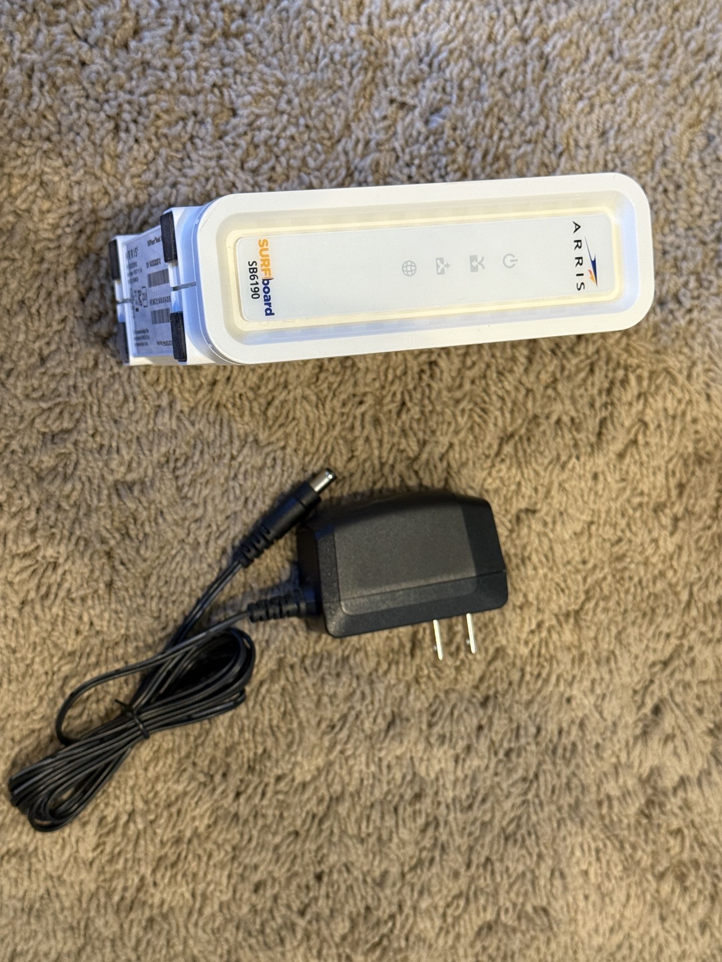 Arris Surfboard SB6190