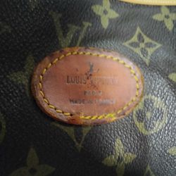 Louis Vuitton Garment Bag 