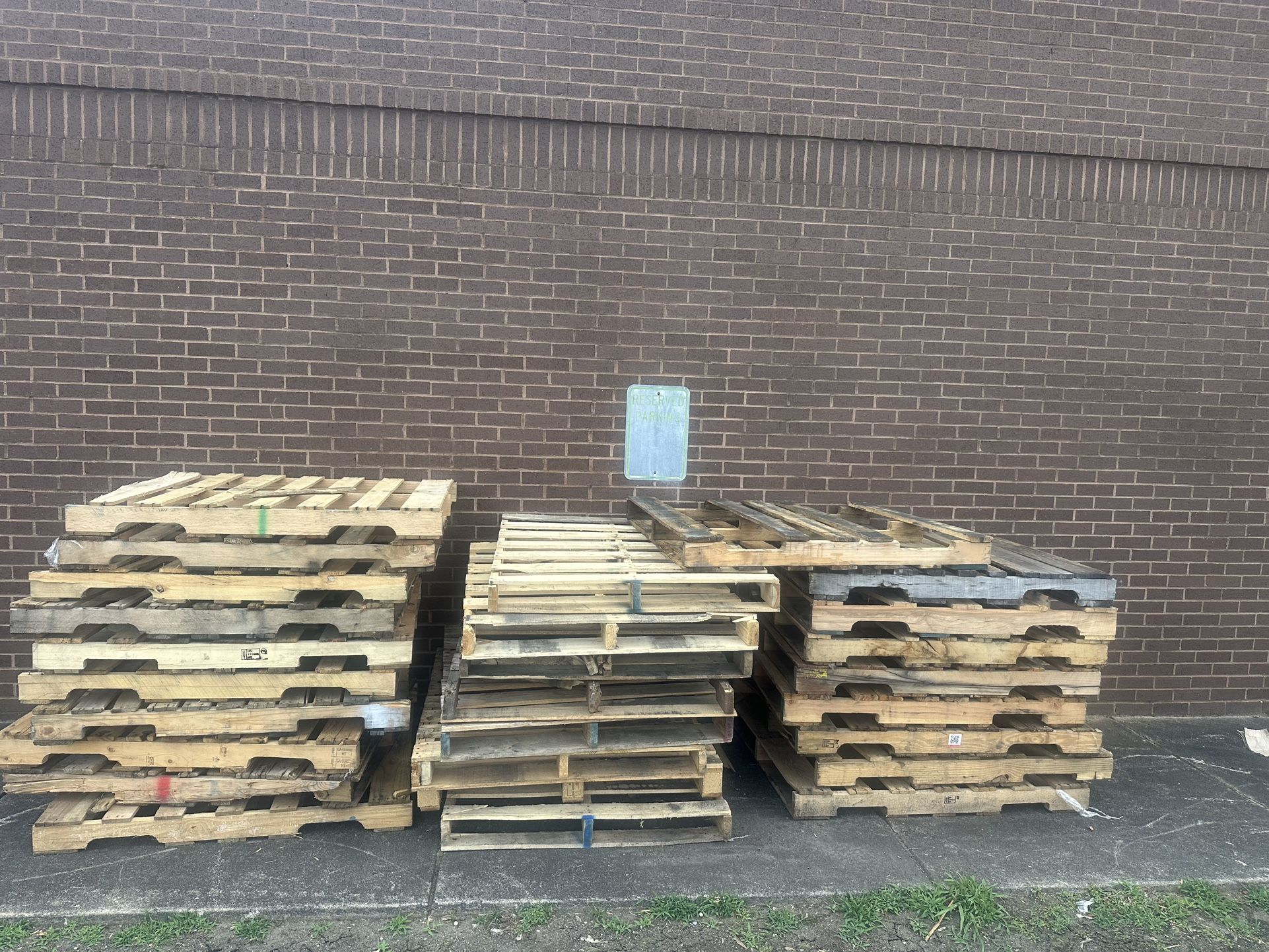 Pallet For Sale