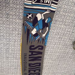 SDFCxContinential Tires Scarf