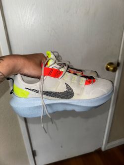 Women's Nike Trainers- Size 6