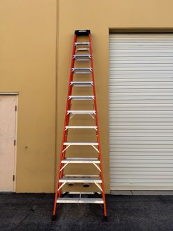 16’ Werner Ladder - Pickup only Decatur & Sunset