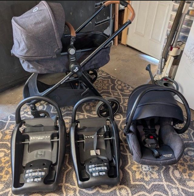 Maxi cosi Stroller And Car Seat