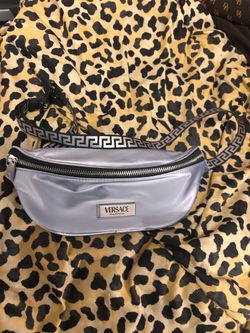Versace Fanny pack$30