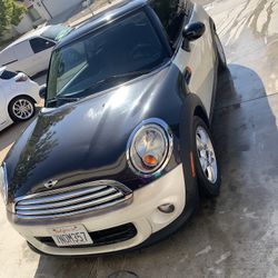 Mini Cooper 2012