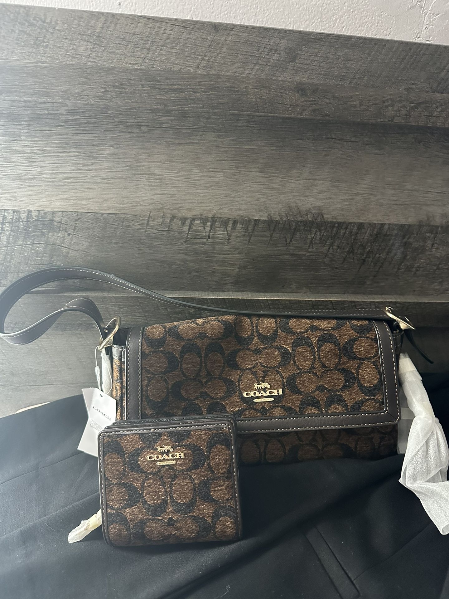 Coach Bag With Wallet