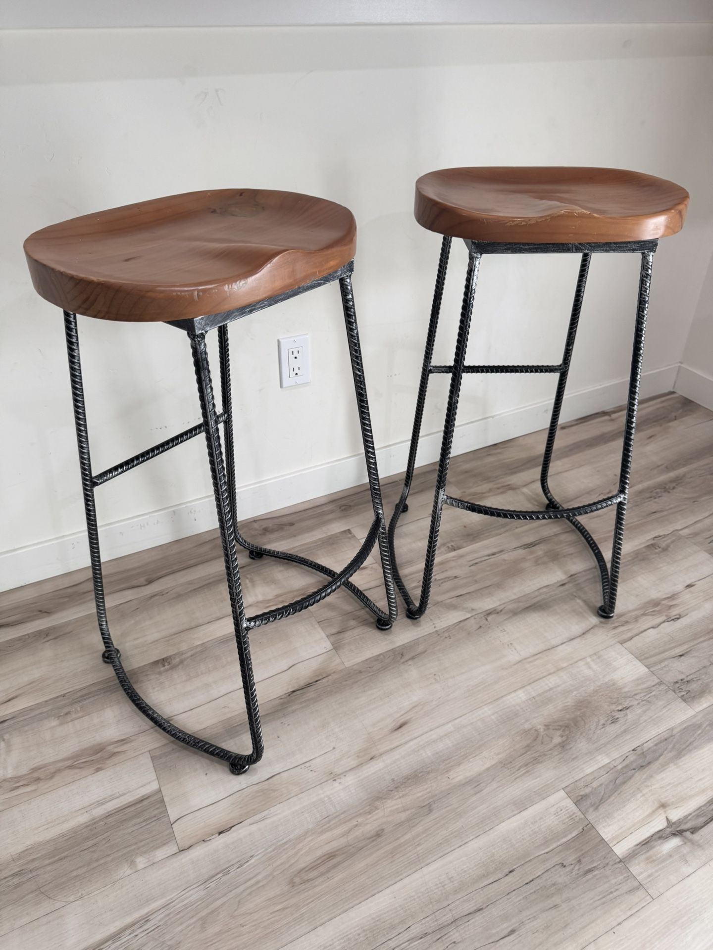Luxury Bar Stools (2)