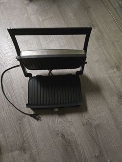 Panini maker and grill