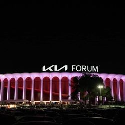 Kia Forum Parking