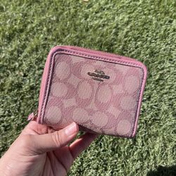 Coach Women’s Zip Around Wallet