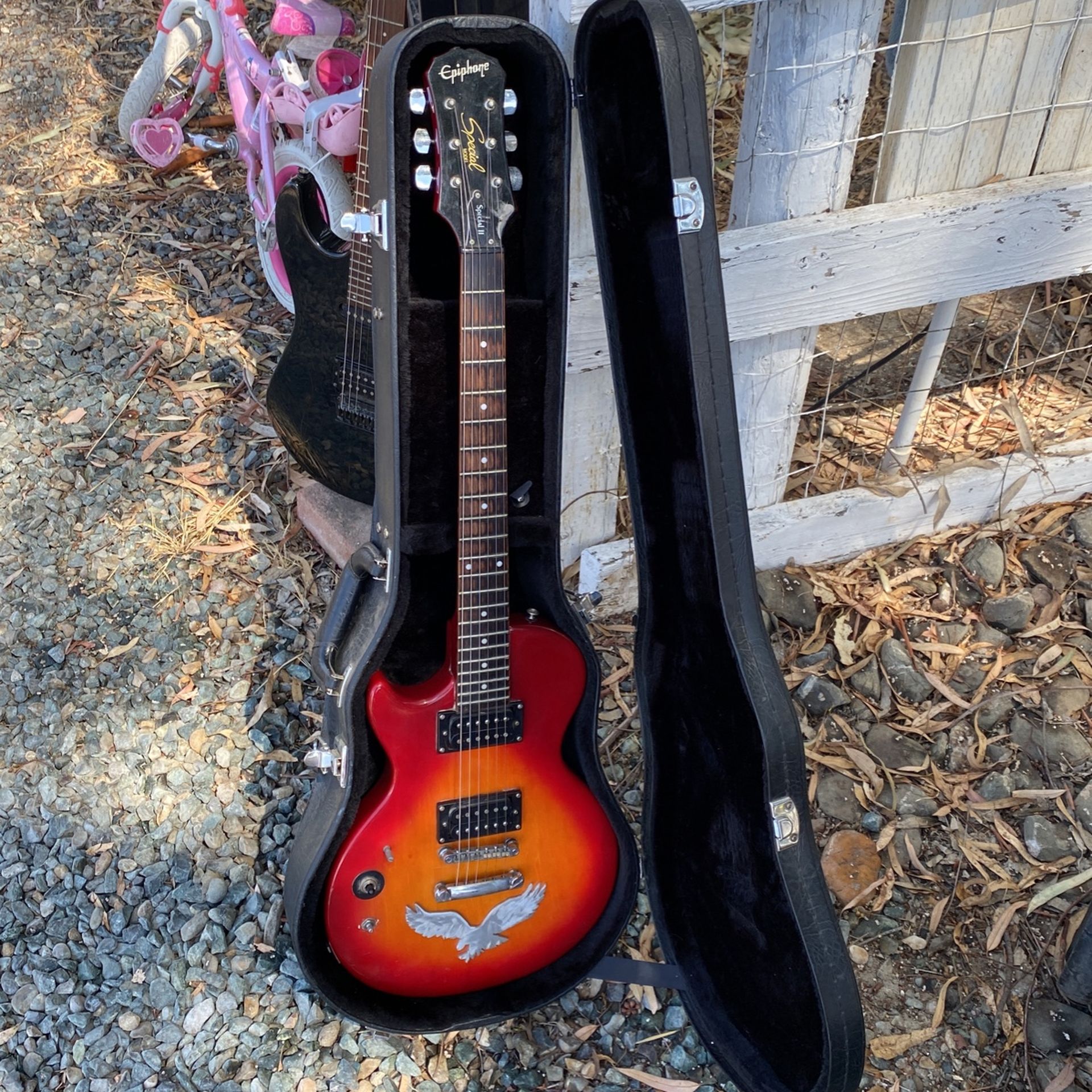 Electric Guitars for Sale in Elk Grove, CA OfferUp