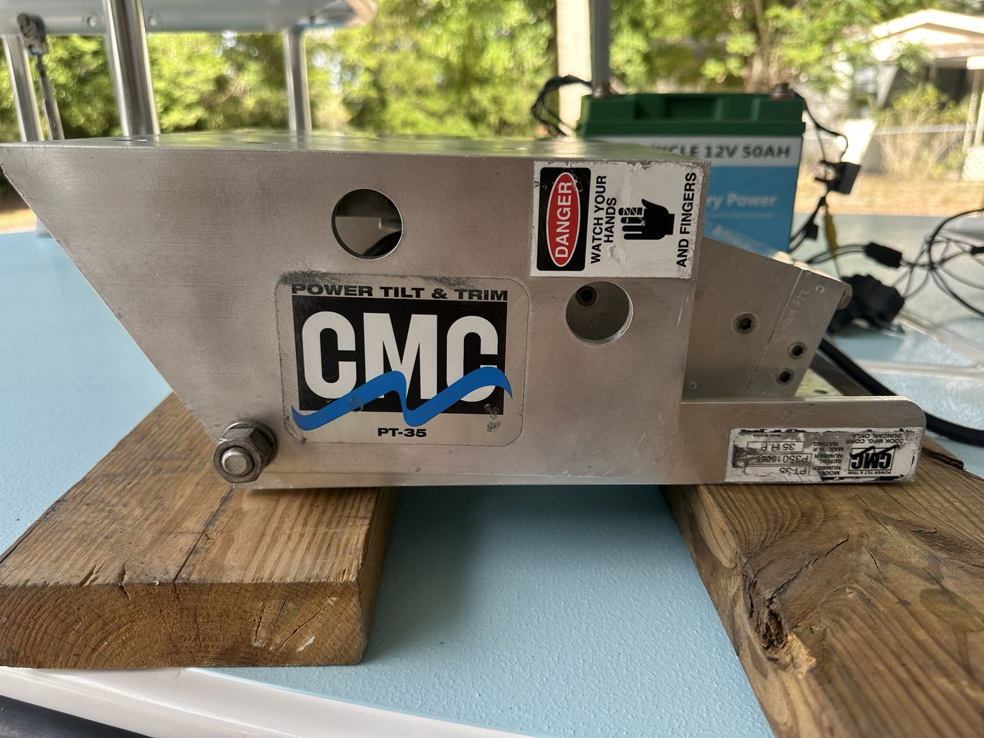 CMC PT-35 Tilt and Trim