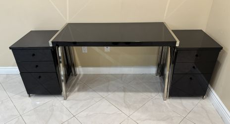 Black Desk & 2 Cabinets with Drawers