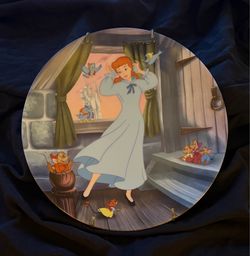Second in the Cinderella  plate series  "A dream is a wish your heart makes" measures 8" acrossed