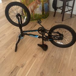 Haro 18in Shredder Freestyle BMX Bike