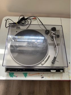 Technics SL-220 Turntable