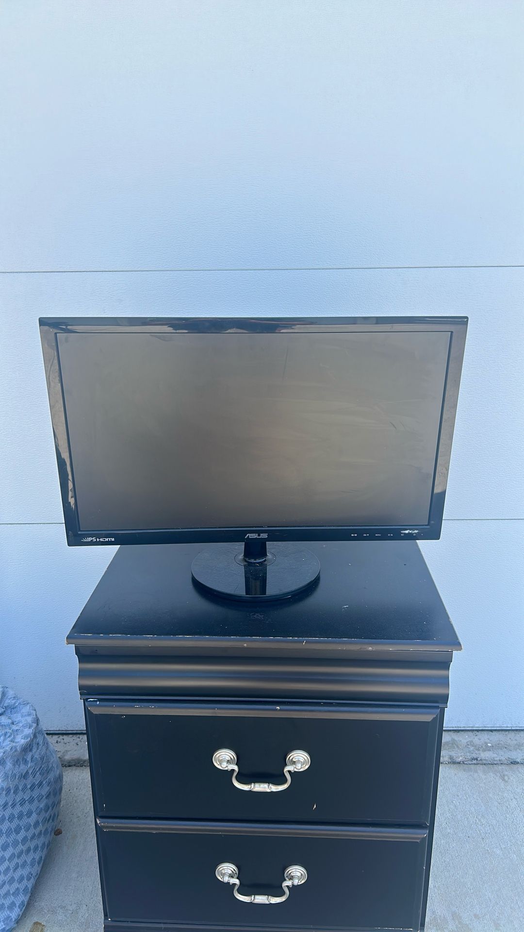 Asus Computer Monitor