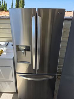 refrigerator LG
