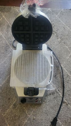 Waring Pro Professional Waffle Maker
