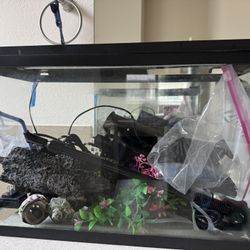 10 Gallon Fish Tank 