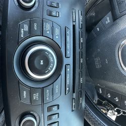 2013 Mazda Stereo