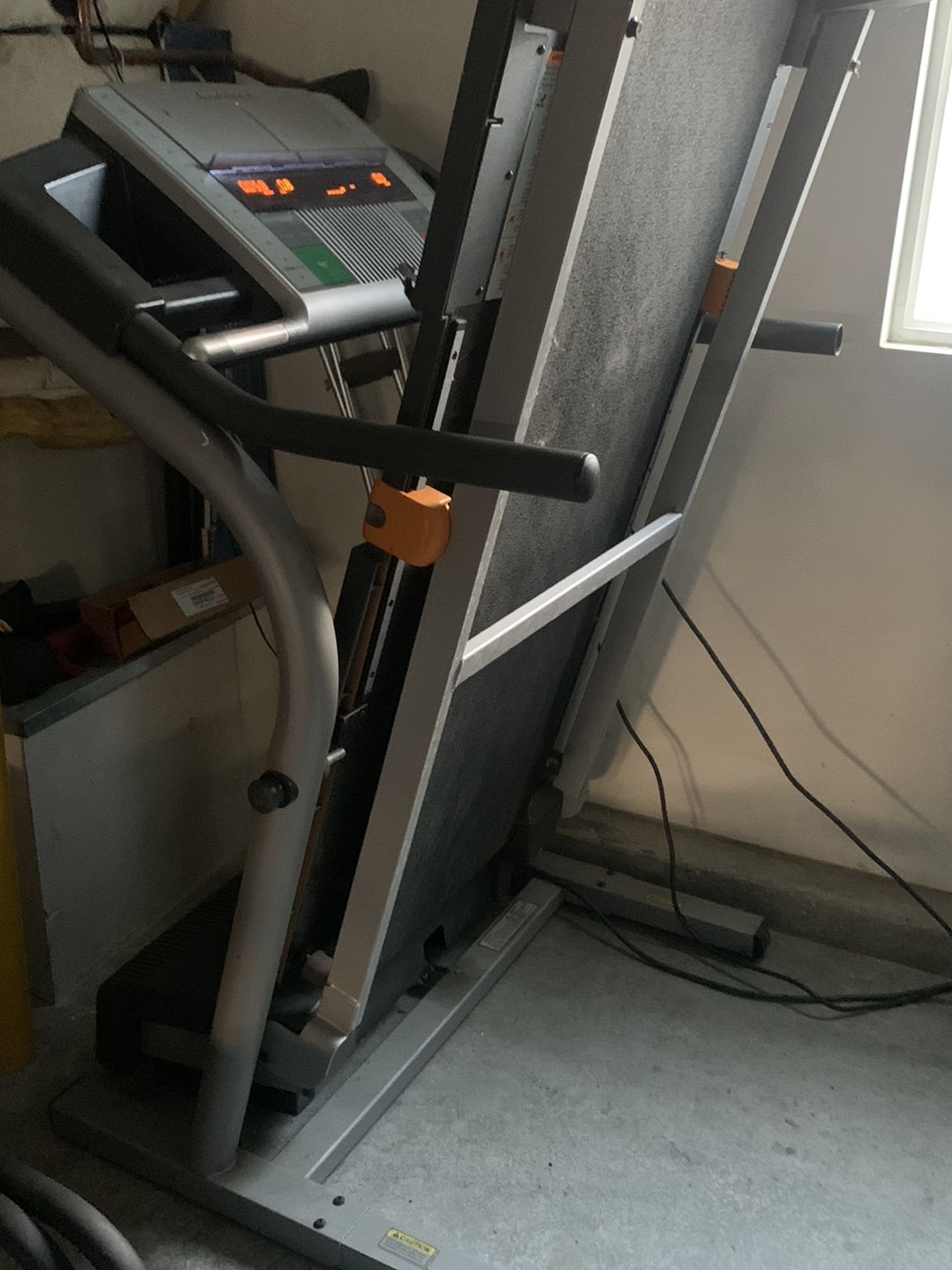 NordicTrack C2150 Treadmill Used for Sale in Corona, CA OfferUp