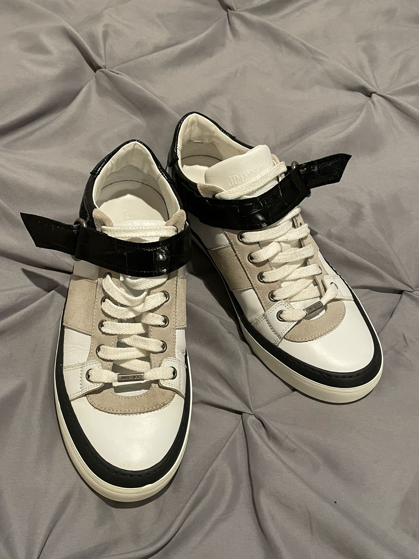 overdracht Discrimineren team Jimmy Choo Sneakers Size 9 Used Authentic for Sale in Queens, NY - OfferUp