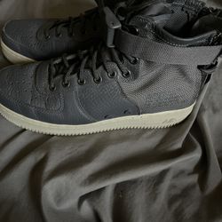Nike Air Force 1 Mid Urban Utility Men’s Size 8