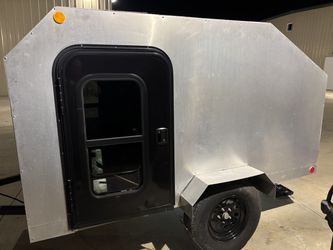 8x5 Teardrop off-road camper