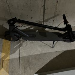 Collar Electric Scooter