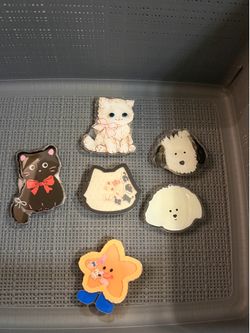 Super Cute Acrylic Phone Grips / Pop Stands 🐶🐱 - Brand New!