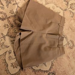 Beige Shorts New Large 