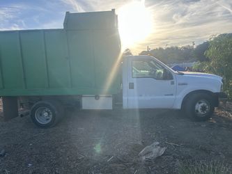 Dump/ Chipper Truck
